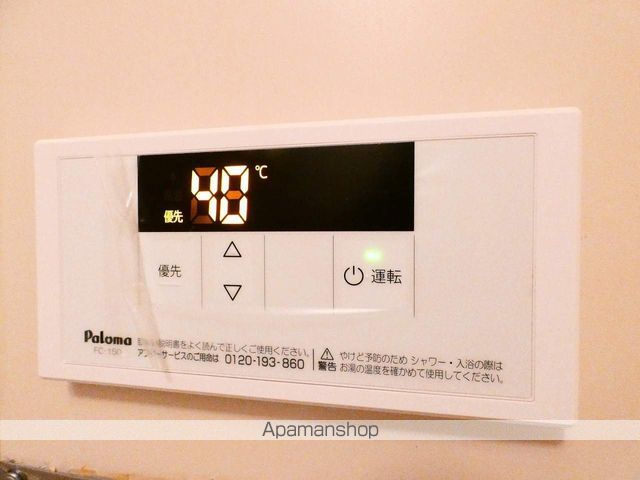 キャッスルモモIの内装写真