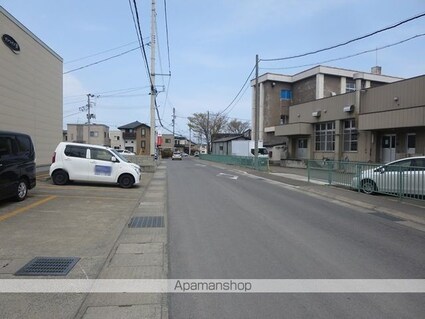 サンライズ　Ｂ棟[3LDK/67.64m2]の周辺1