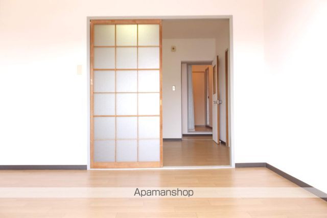 マンションフレンドシティの内装写真