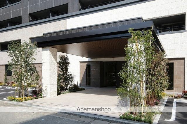 エンクレスト博多EAST PARKの玄関写真