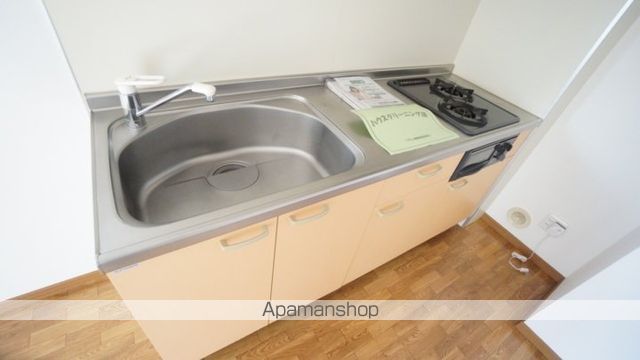 プチパール倉敷 Bの内装写真