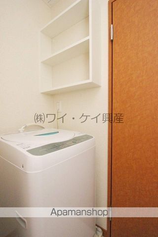 レオパレスCREST八島の内装写真