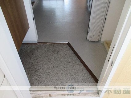 ハイブリッジＡ棟[1K/30.28m2]の玄関