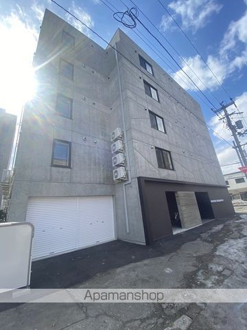 トラストコート北九条の外観写真