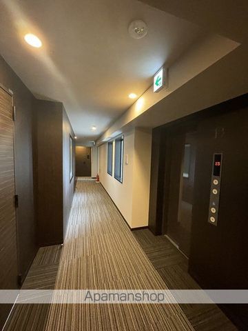 プレイス知事公館前の内装写真