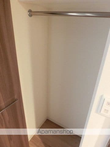 プレサンス江戸堀の内装写真