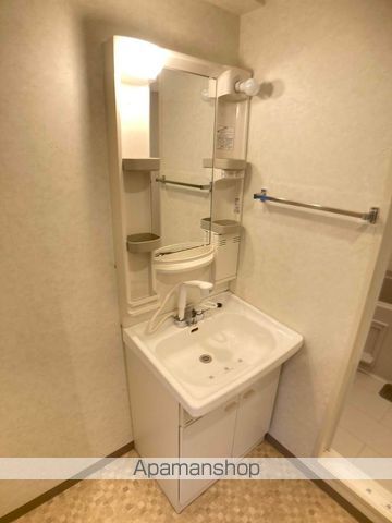 LATOURの内装写真