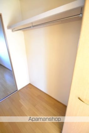 ラフィネ中里Ⅳ[1LDK/50.79m2]の収納