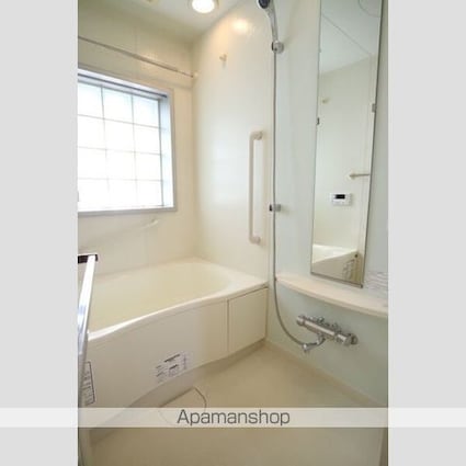 プライムアーバン四谷外苑東[1R/35.73m2]のバス