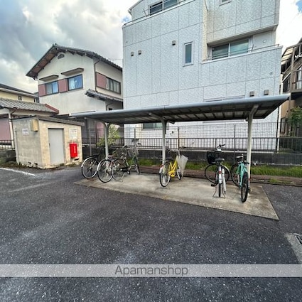 フォレストパークＡ・Ｂ[2LDK/53.68m2]のエントランス