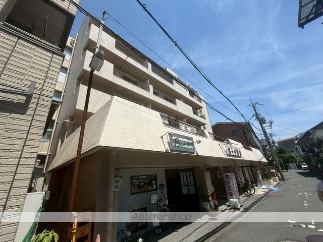 龍宝マンションの外観写真