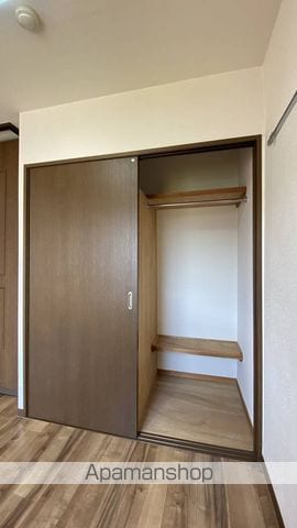 フォーラム伊島 一番館の内装写真