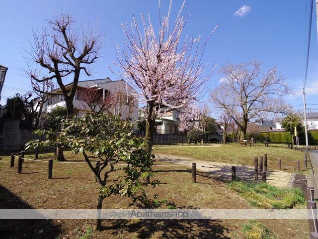 東京都三鷹市下連雀３丁目[2K/32m2]の周辺1