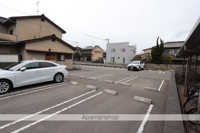 シュシュのその他写真
