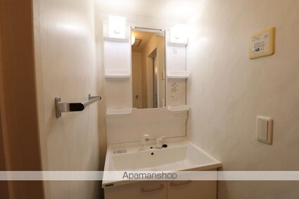 サニーリヴ　Ｂ[2LDK/60.61m2]の洗面所