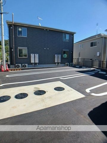 サニーガーデン　Ｋ[1LDK/40.02m2]の駐車場