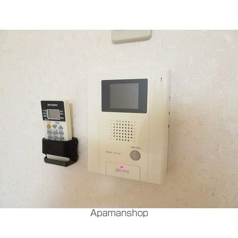 ヴァンドーム青葉の内装写真