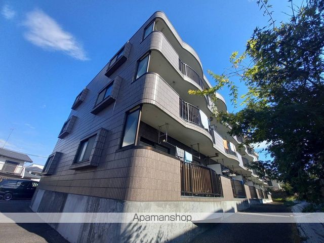 エクセレント 有山の外観写真