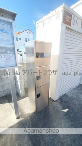 ラ・ゼルコバの内装写真