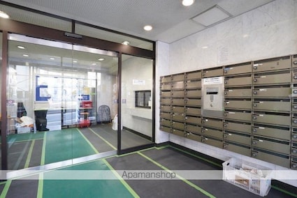 東京都新宿区西落合３丁目[1K/16.5m2]のエントランス1