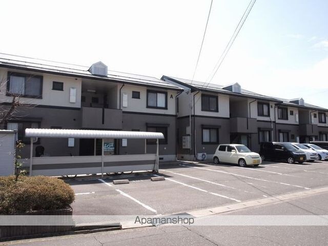 ハイカムール御子柴[2DK/48.76m2]の外観4