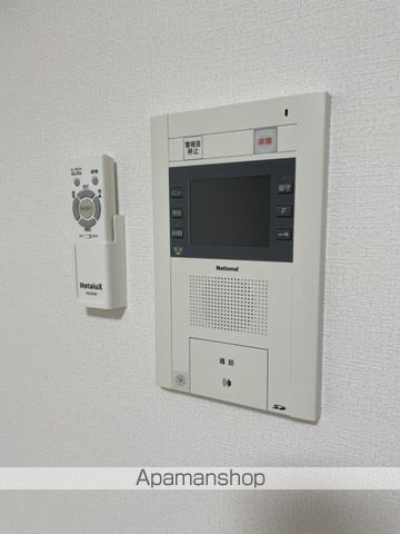 ADENNISHITEMMAの内装写真
