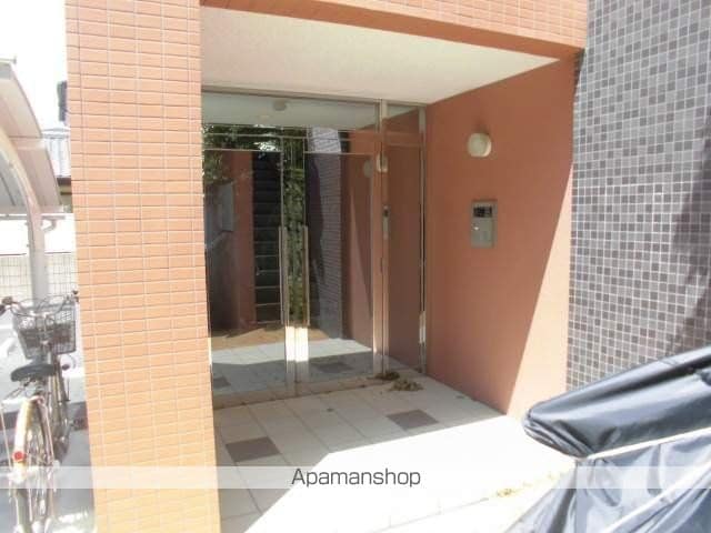 グランエスポワールの玄関写真
