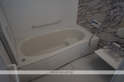 サンプラス[2LDK/55.28m2]のバス