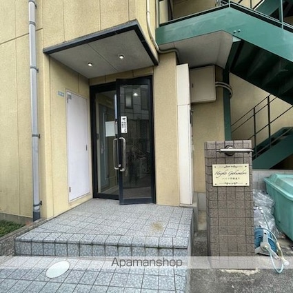 ハイツ学園通り[1K/24m2]のエントランス