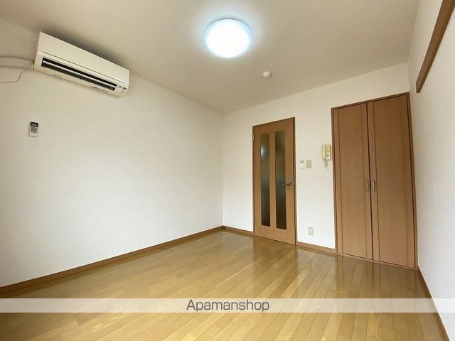 クレアーレ瑞江IVの内装写真