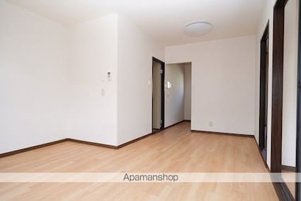 フレグランス上杉　Ｂ棟[2LDK/54.13m2]の内装2