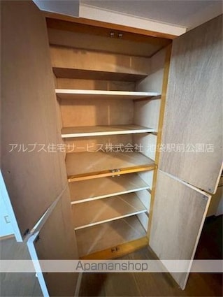 ソシアルＫＥＮ[1K/23.69m2]の収納