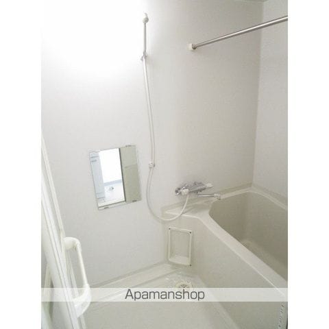 フロントコート南平岸の内装写真