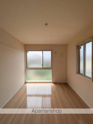 さいたま市北区 2階建 築9年の内装写真