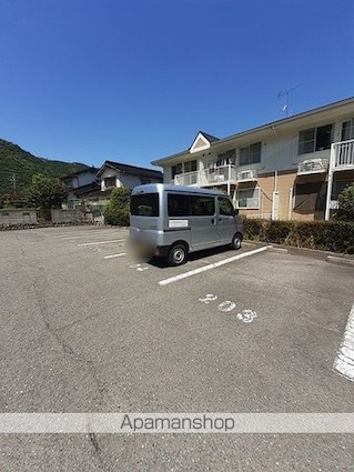 ハイグレードハイツ[2DK/47.23m2]の駐車場