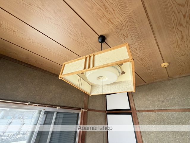 恩地町貸家の内装写真