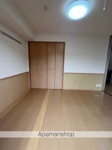 広島市佐伯区 2階建 築19年の内装写真