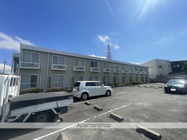 レオパレスティーダ[1K/22.7m2]の外観2
