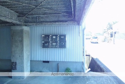 コーポ新橋[2K/34m2]の共用部1