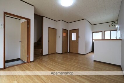 ファミーユロータス[2LDK/57.94m2]のリビング・居間