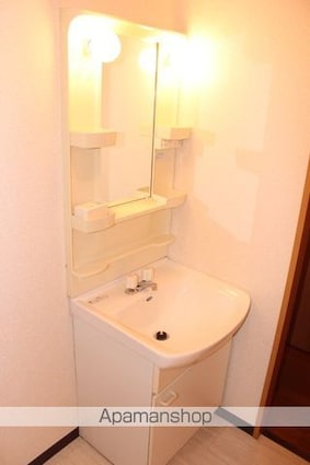 ＥＡＳＴ[2LDK/62.4m2]の洗面所