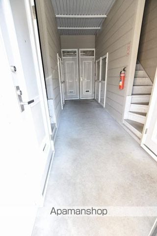 レイトンハウスIVの玄関写真