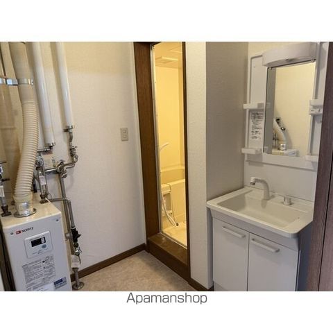クラージュ平岡の内装写真