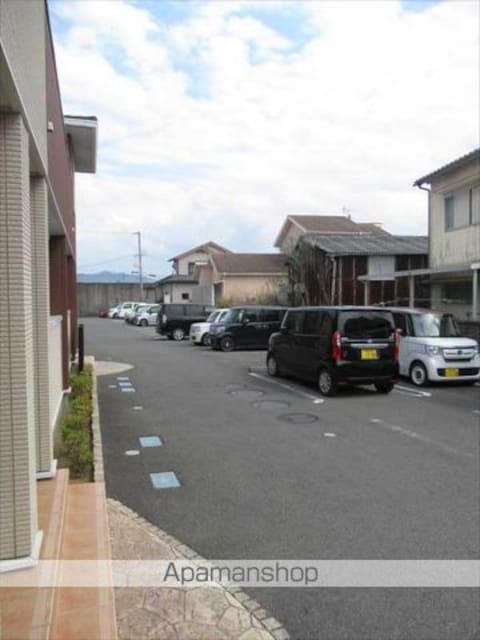 グラン・ポシビリテ　Ⅲ[2LDK/55.37m2]の駐車場