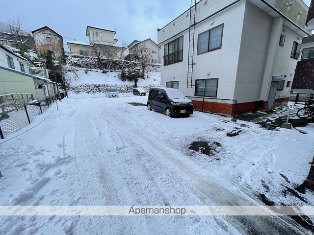メゾンパティオ大町の玄関写真
