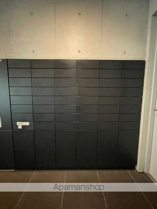 東京都新宿区南町[1LDK/47.56m2]の共用部3