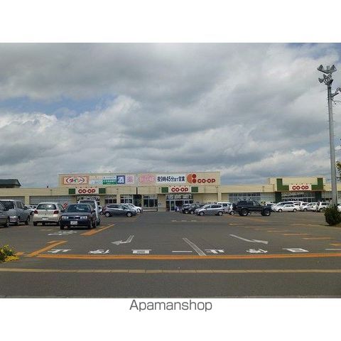 北見市 2階建 築56年の周辺写真