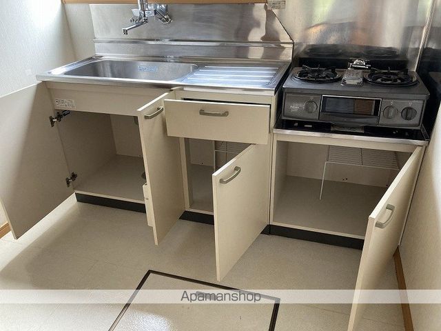 コーポリバーサイドの内装写真
