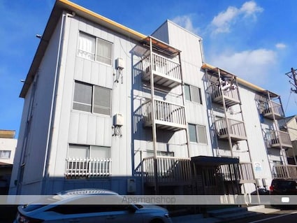 カーム山城[2K/25m2]の外観1