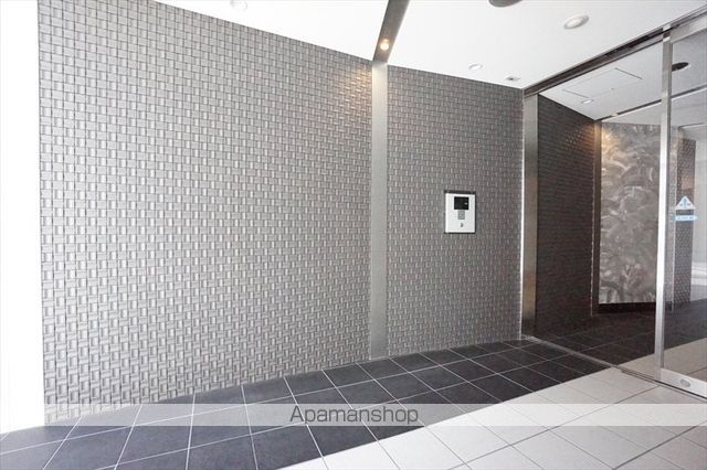 モンテーニュ名駅の外観写真